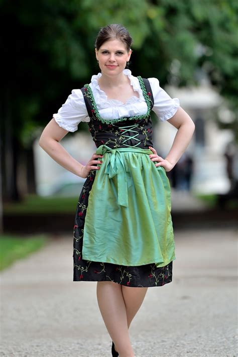 mini dirndls for women.